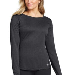 OGIO Ladies Long Sleeve Pulse Crew. LOE321