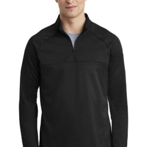 Nike Therma-FIT 1/2-Zip Fleece. NKAH6254
