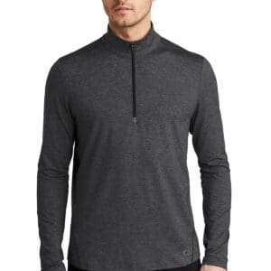 OGIO  Force 1/4-Zip OE341
