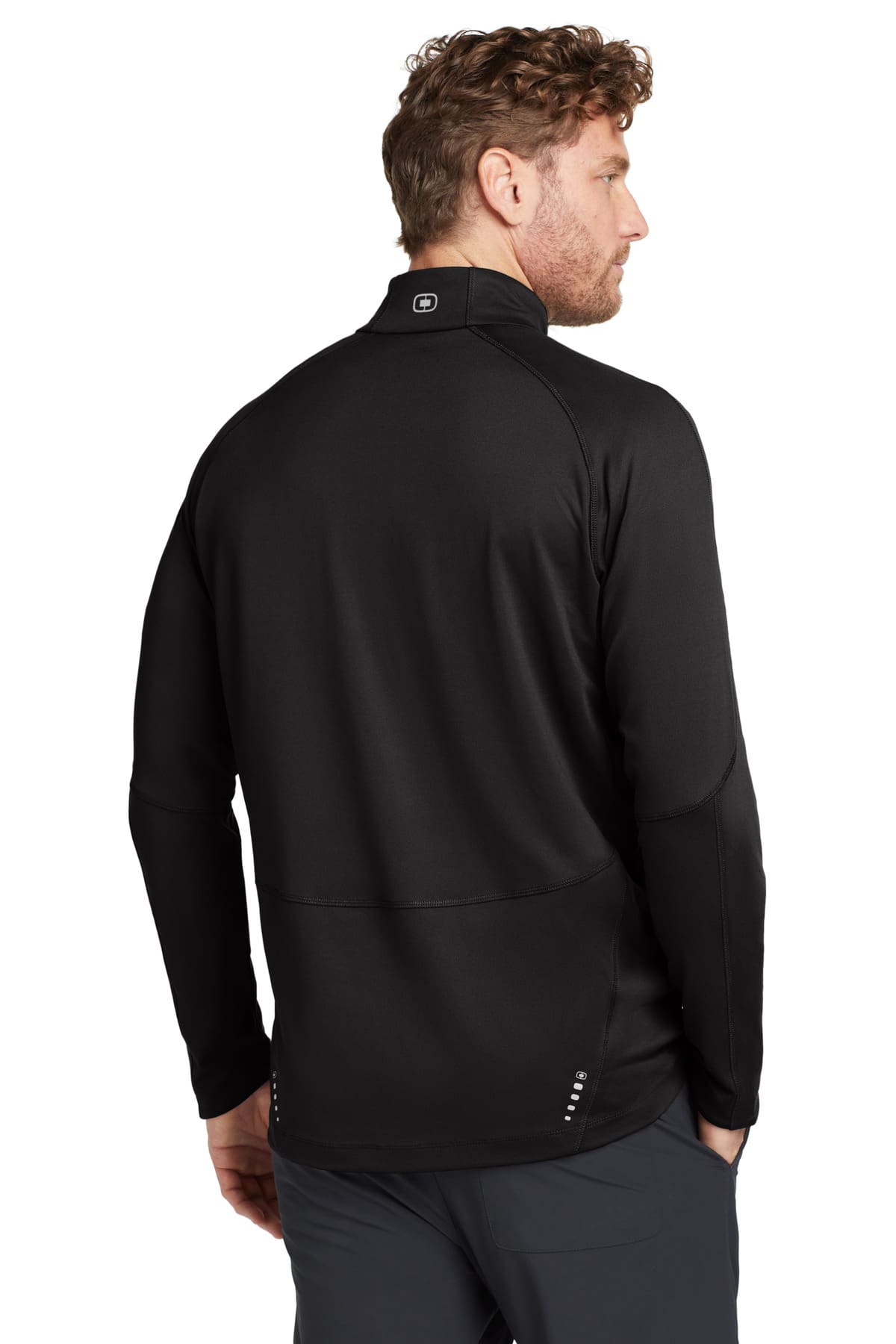 OGIO Radius 1/4-Zip. OE550 - Image 2